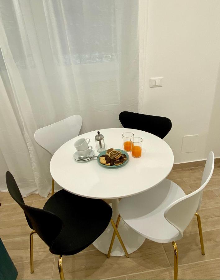 Suite Stresa Milano Centrale 3Pax Wifi 외부 사진