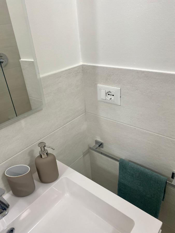 Suite Stresa Milano Centrale 3Pax Wifi 외부 사진