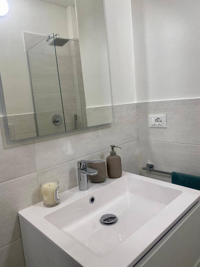 Suite Stresa Milano Centrale 3Pax Wifi 외부 사진